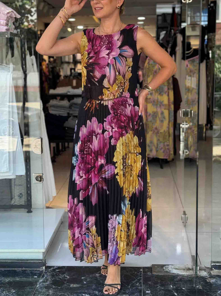 Elegant Double-layered Pleated Chiffon Printed Maxi Dress