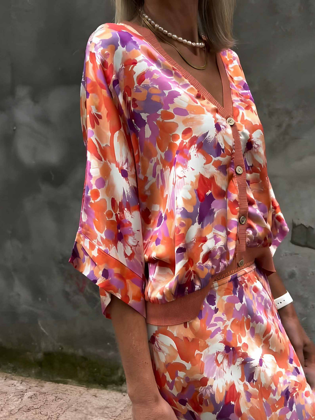 Exquisite Floral Print Satin High-Waisted Midi Skirt