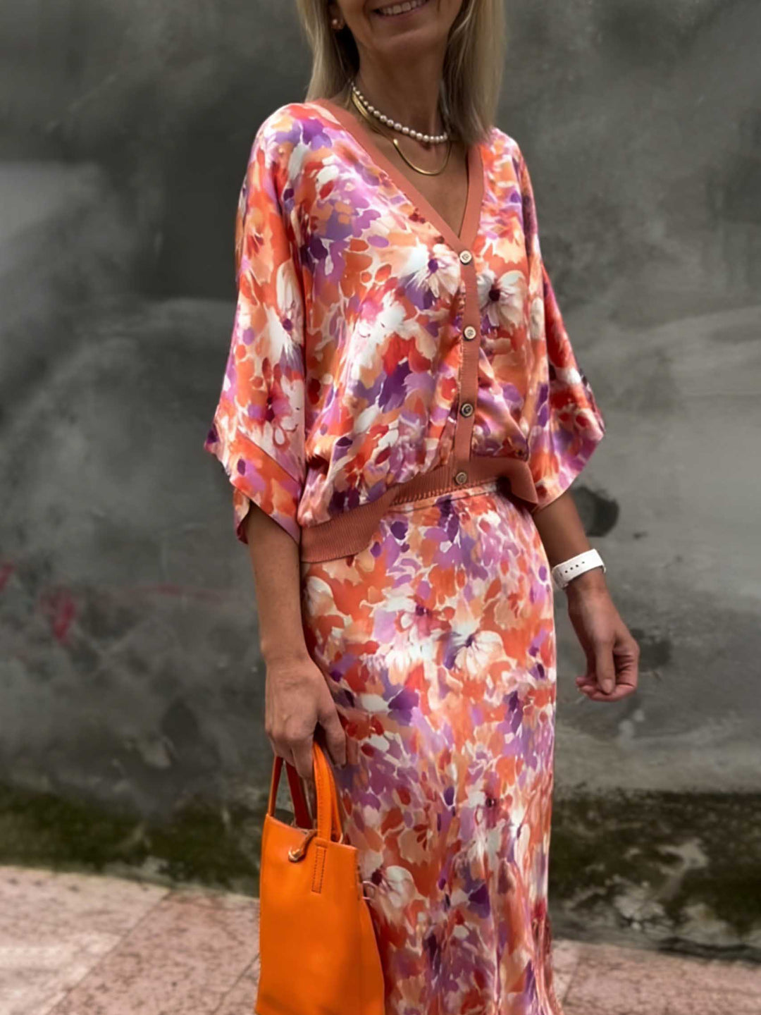 Exquisite Floral Print Satin High-Waisted Midi Skirt