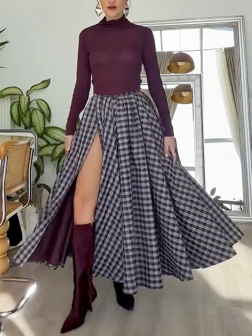 Elegant Slim-Fit Turtleneck Long-Sleeve Top