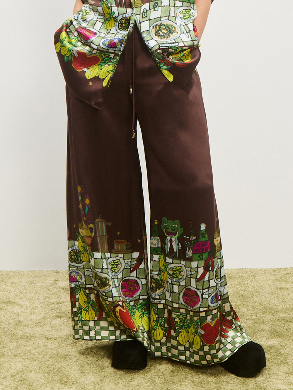 Unique Floral Print Button-Up Loose Shirt