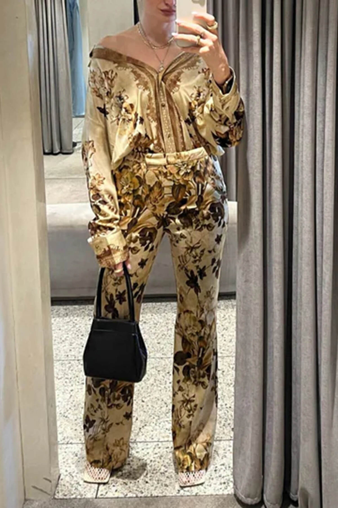 Unique Modern Floral Print Loose-Fitting Button-Down Shirt