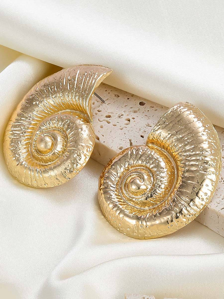 Conch Element Earrings