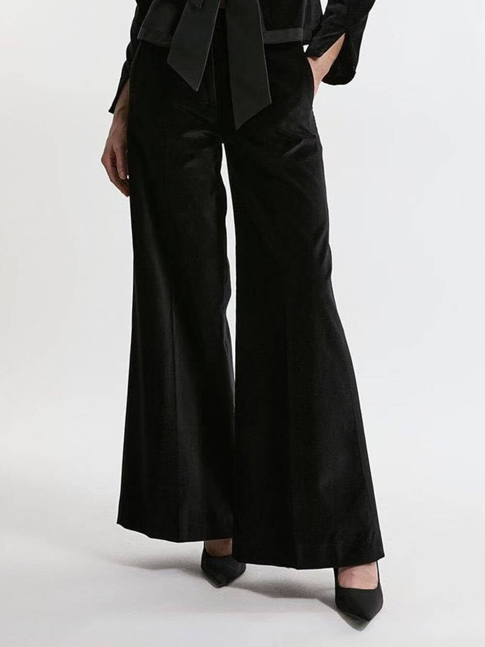 Elegant Bow-Tie Long-Sleeve French Blouse