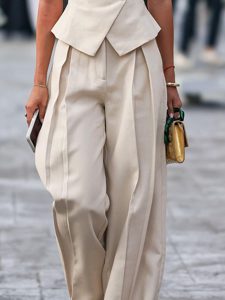 Casual Collared Sleeveless Cinched Waist Top
